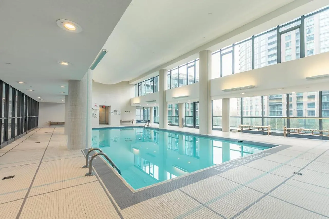 Apartment Stunning Top Floor Lake View Studio Near Cn Tower Toronto Canada